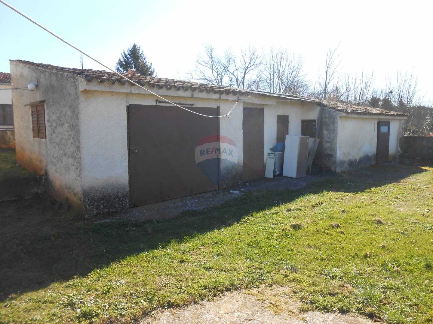 Huis in Pula, Istarska županija 12035939