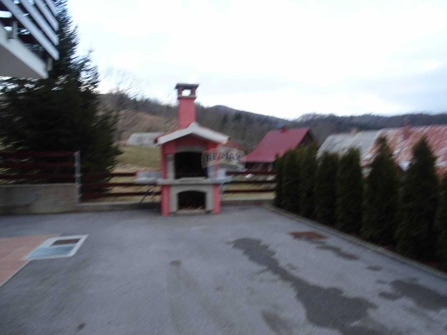 жилой дом в Begovo Razdolje, Primorsko-goranska županija 12036007