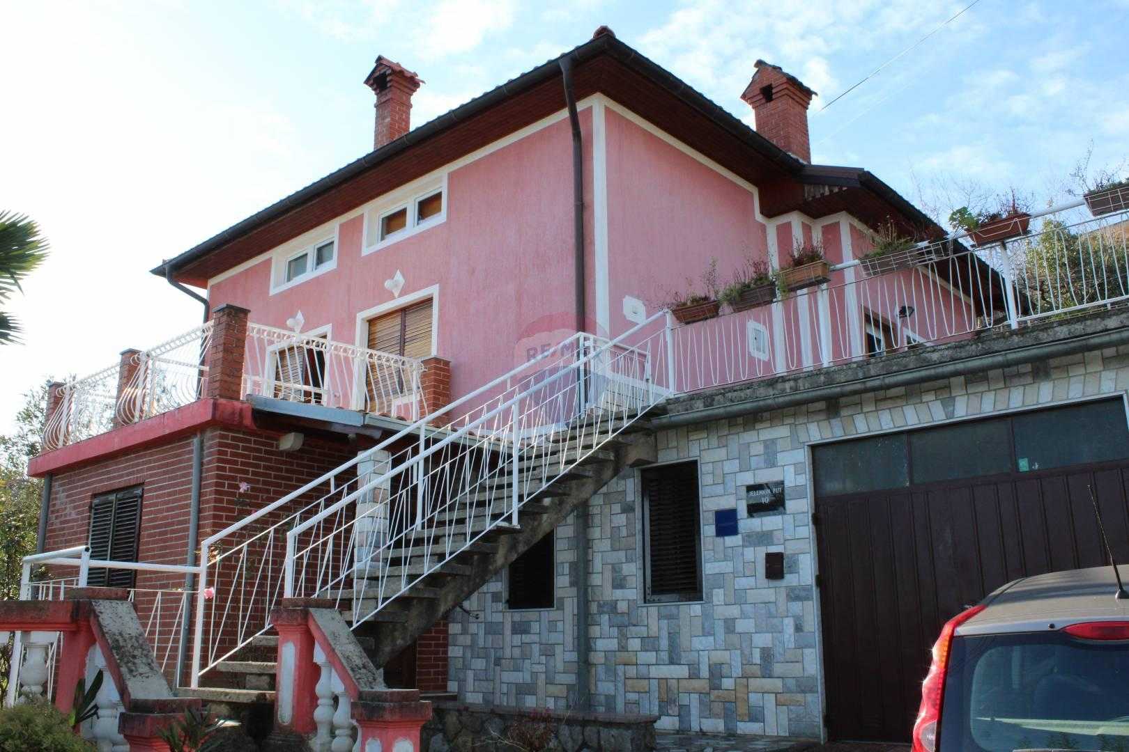 жилой дом в Опатия, Приморско-Горанская Зупания 12036021