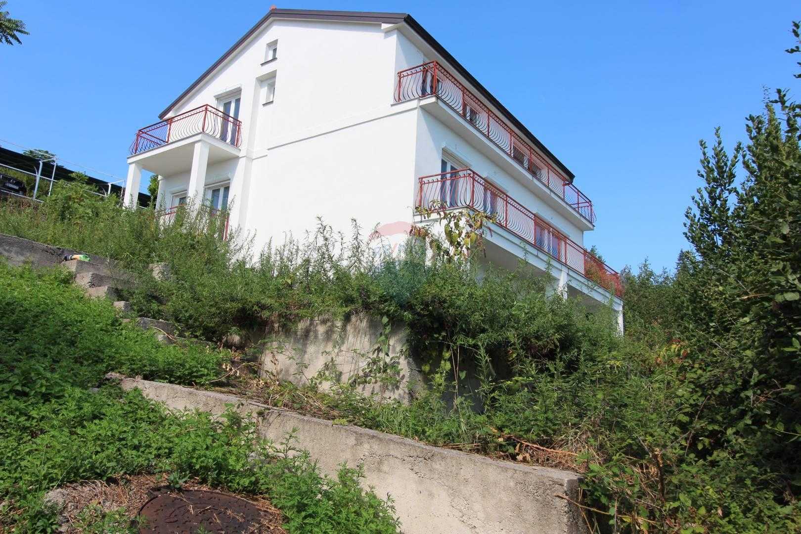 Будинок в Опатія, Приморсько-Горанська жупанія 12036157