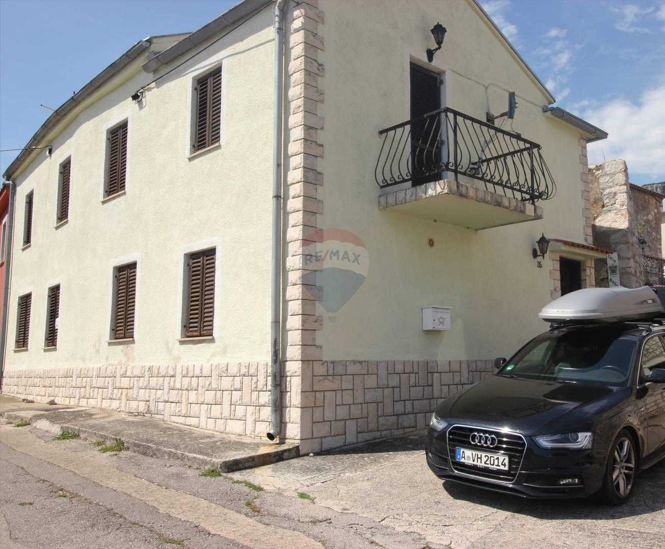 Dom w Bribir, Zupanija Primorsko-Gorańska 12036160