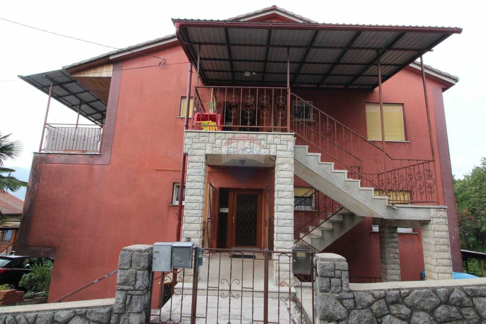 House in Matulji, Primorsko-Goranska Zupanija 12036170
