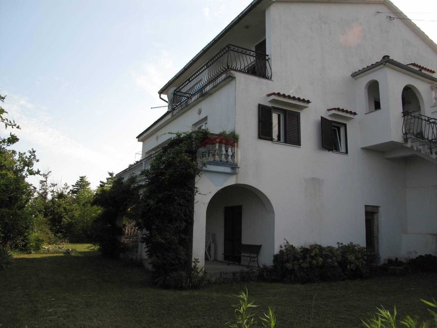 σπίτι σε Τουλισέβιτσα, Primorsko-Goranska Zupanija 12036172