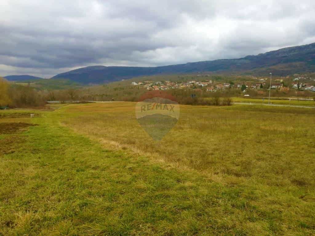 Land i Buzet, Istarska Zupanija 12036418