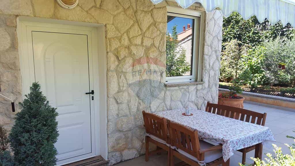 بيت في Banjole, Istarska županija 12036423