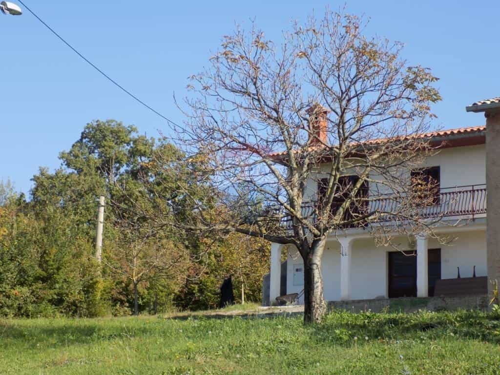 σπίτι σε Hum, Istarska županija 12036430