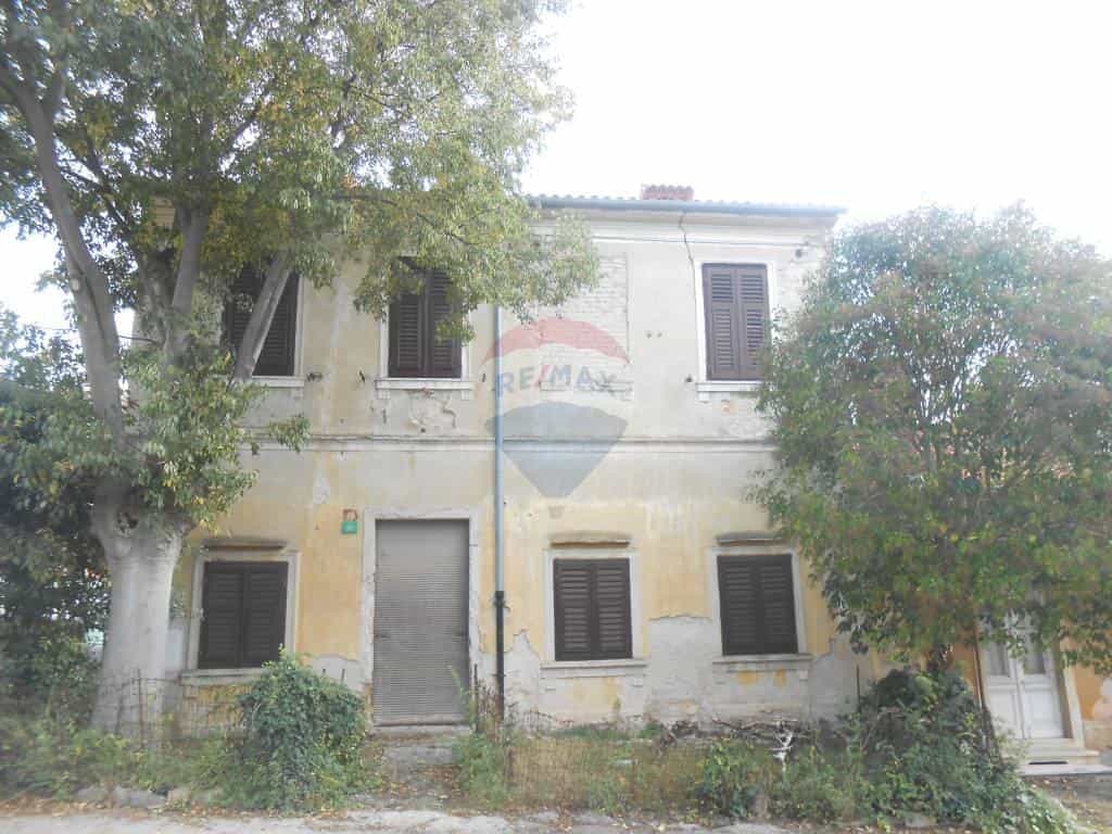 Hus i Pula, Istarska Zupanija 12036435