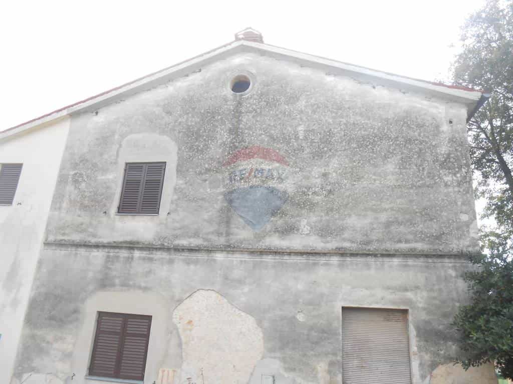 Hus i Pula, Istarska Zupanija 12036435