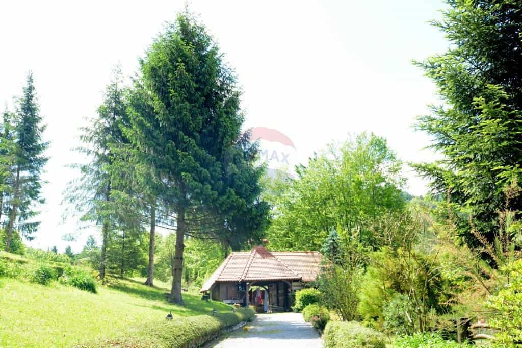 Rumah di Trakošćan, Varaždinska županija 12036452