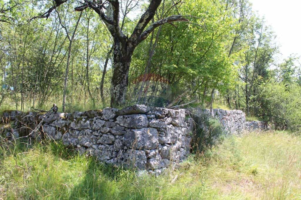 Tanah dalam Marcelji, Primorsko-Goranska Zupanija 12036504