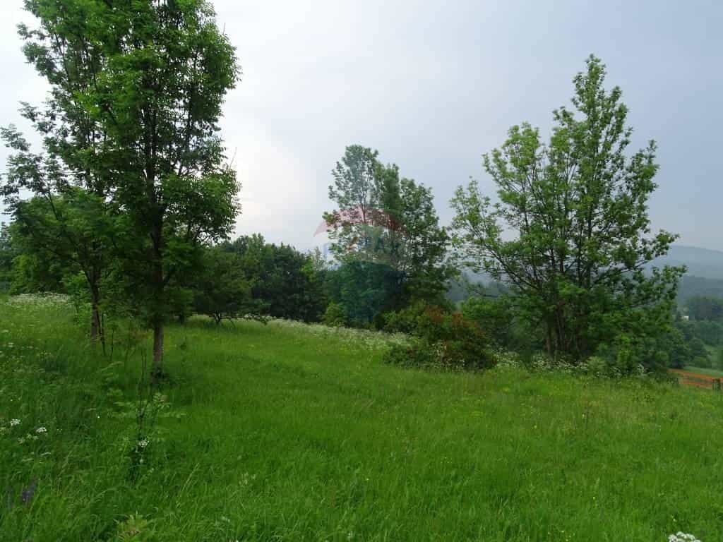 Γη σε Kupjak, Primorsko-goranska županija 12036508
