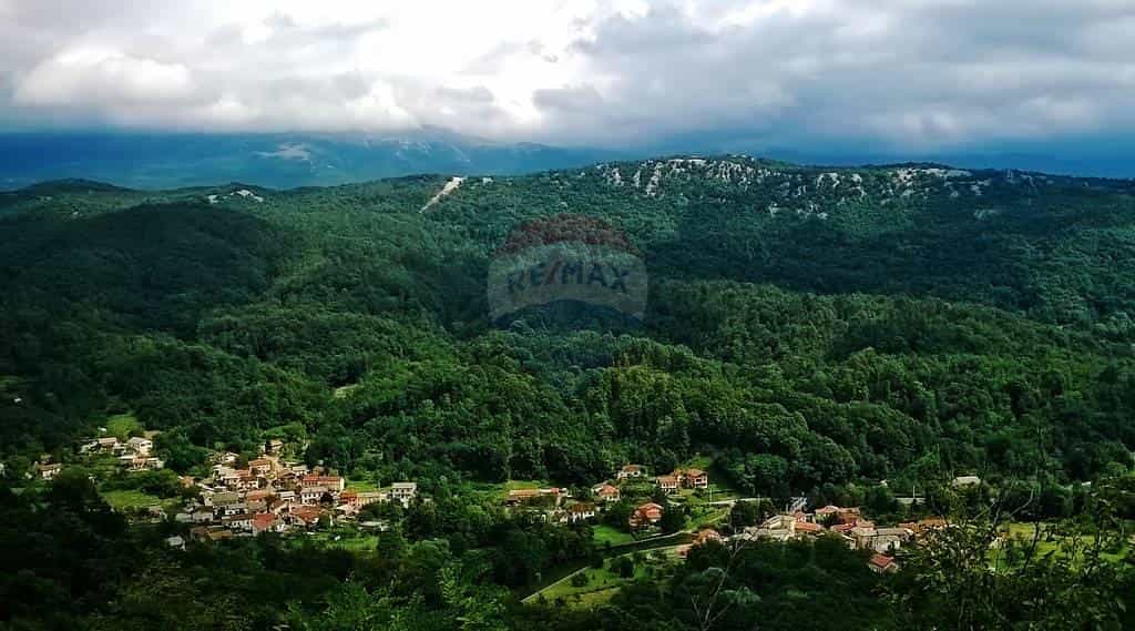Γη σε Marinici, Primorsko-Goranska Zupanija 12036551