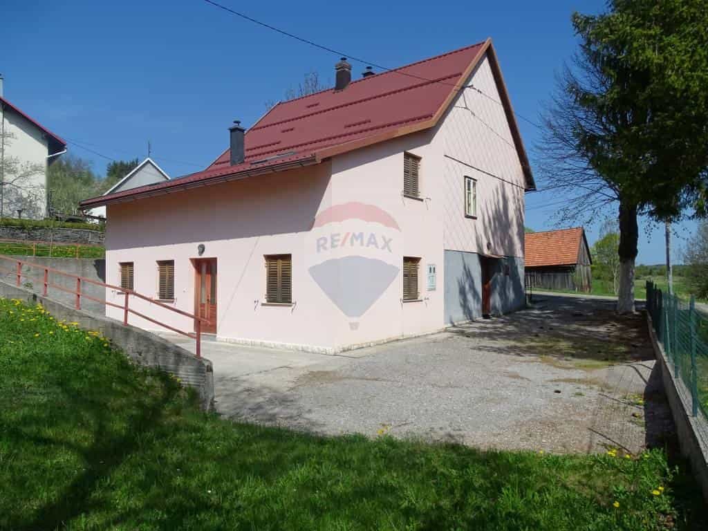 Hus i Ravna Gora, Primorsko-Goranska Zupanija 12036556