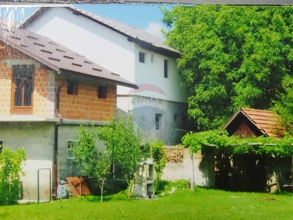 Inny w Ogulin, Karlovacka Zupanija 12036660