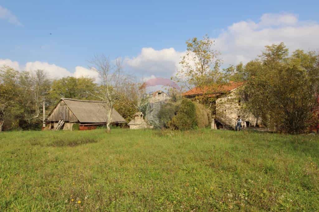 σπίτι σε Lindar, Istarska županija 12036699