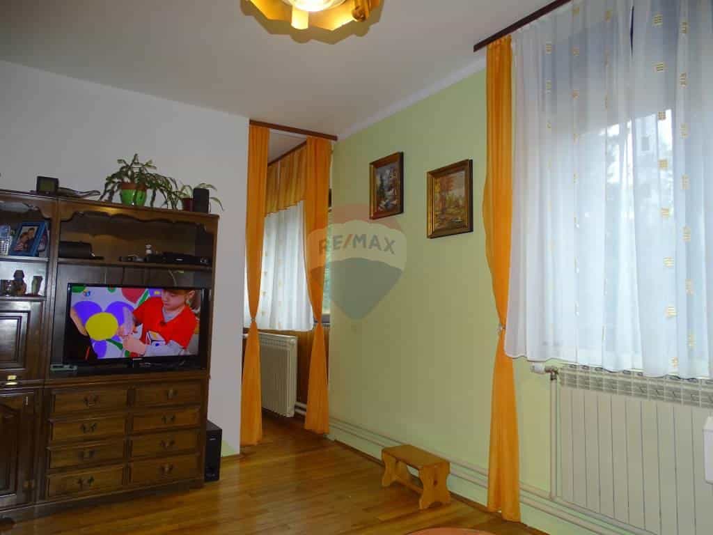 House in Delnice, Primorsko-Goranska Zupanija 12036724