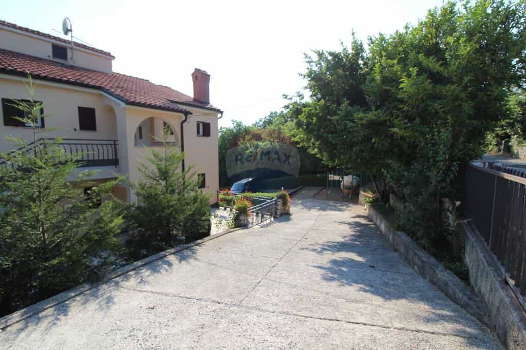 House in Kostrena, Primorsko-Goranska Zupanija 12036768