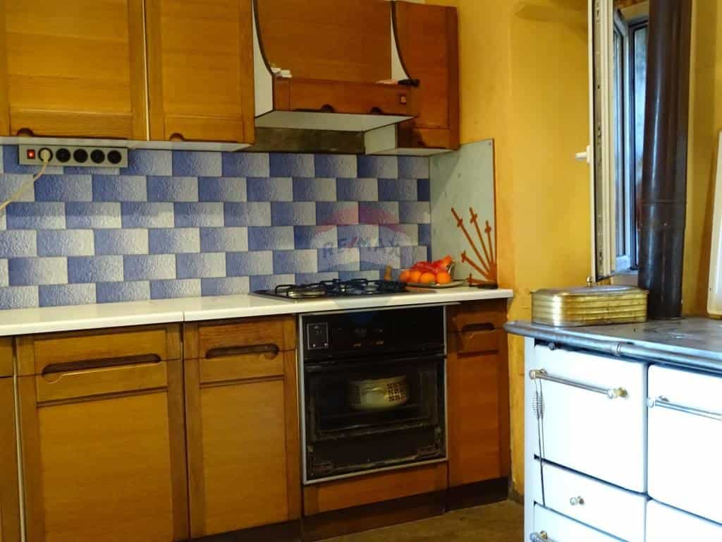жилой дом в Rijeka, Primorsko-goranska županija 12036820