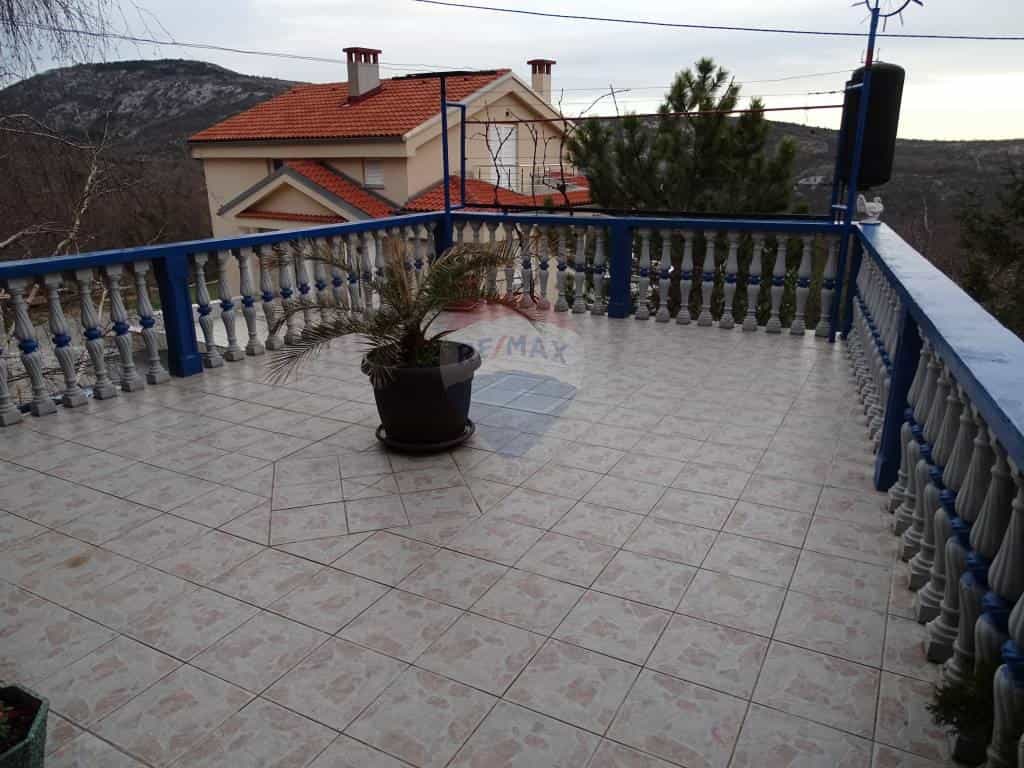 жилой дом в Барчи, Приморско-Горанская Зупания 12036833