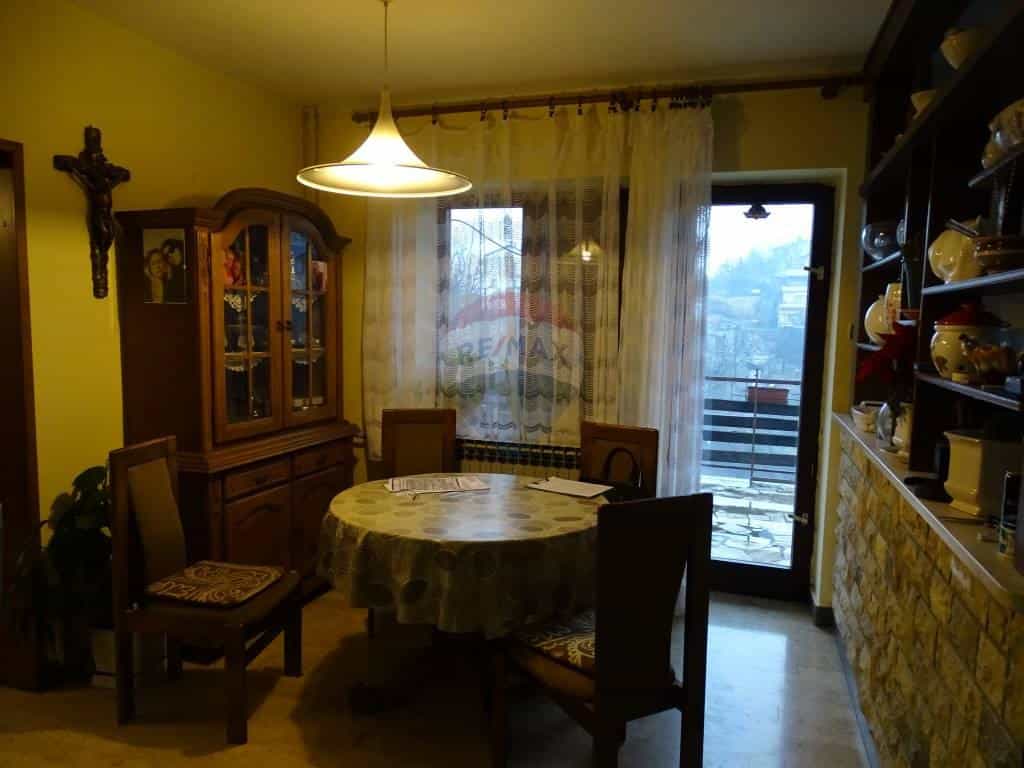 House in Rubeši, Primorsko-goranska županija 12036854