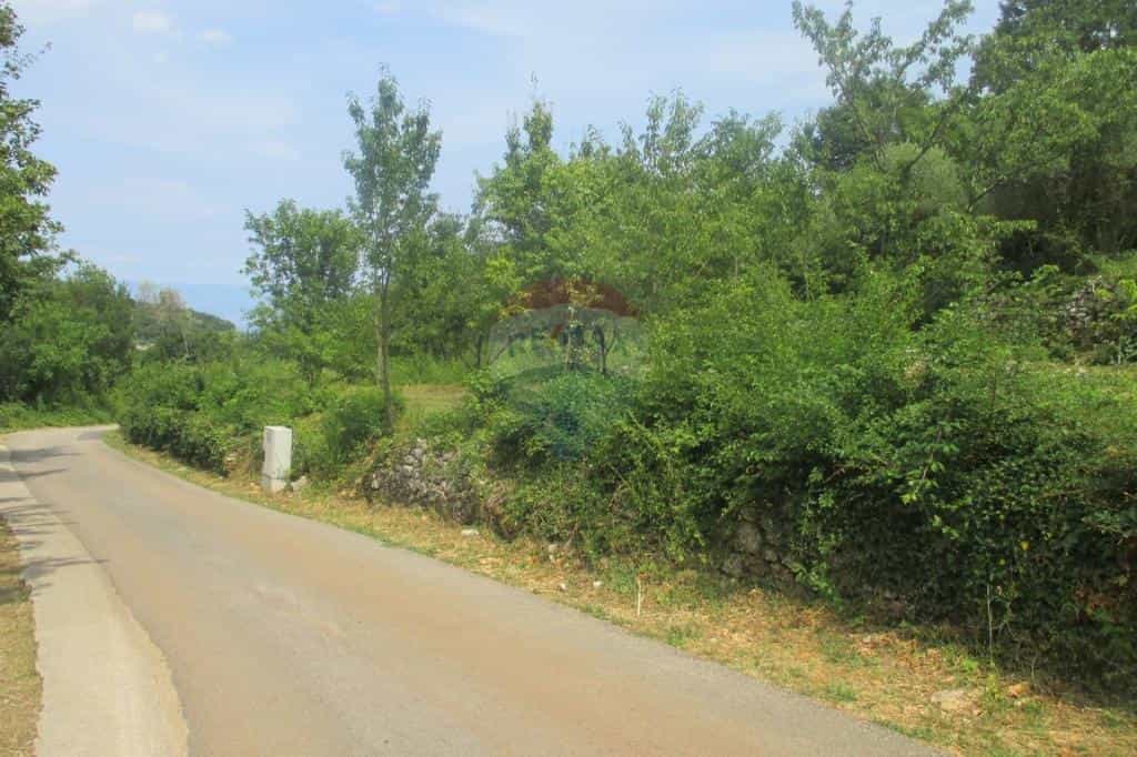 Land in Moscenicka Draga, Primorsko-Goranska Zupanija 12036955