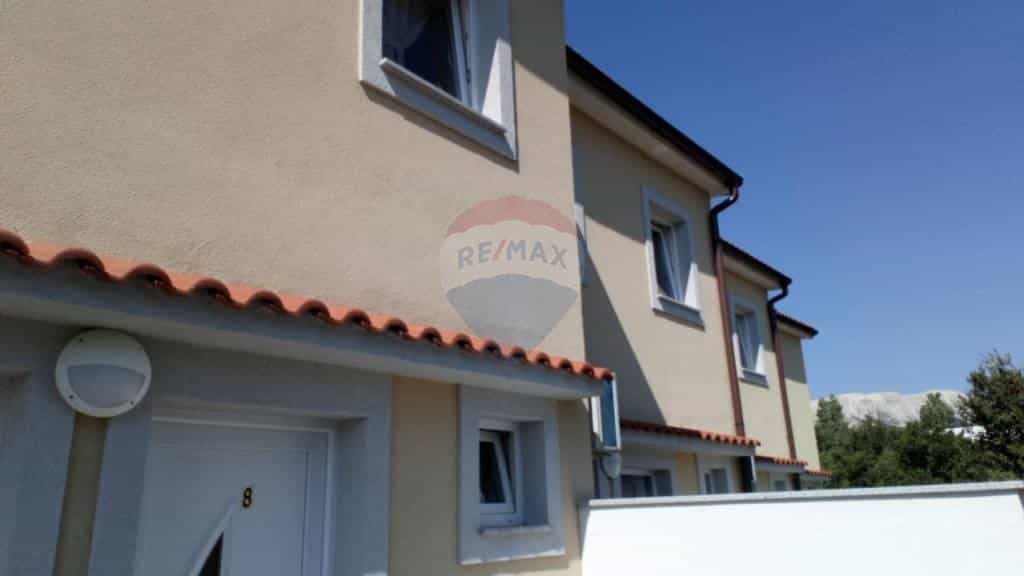 жилой дом в Baška, Primorsko-goranska županija 12037053