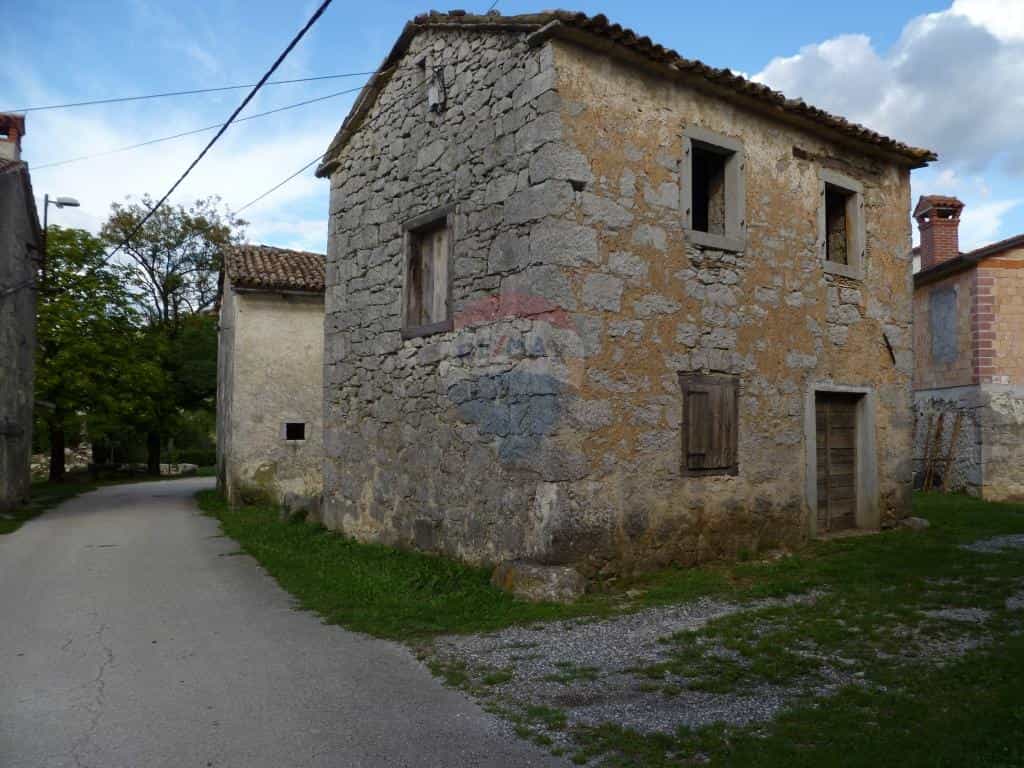 Dom w Lupoglav, Istarska Zupanija 12037116