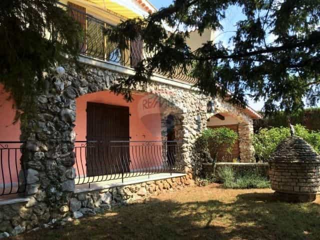 House in Sveti Petar u Sumi, Istarska Zupanija 12037130