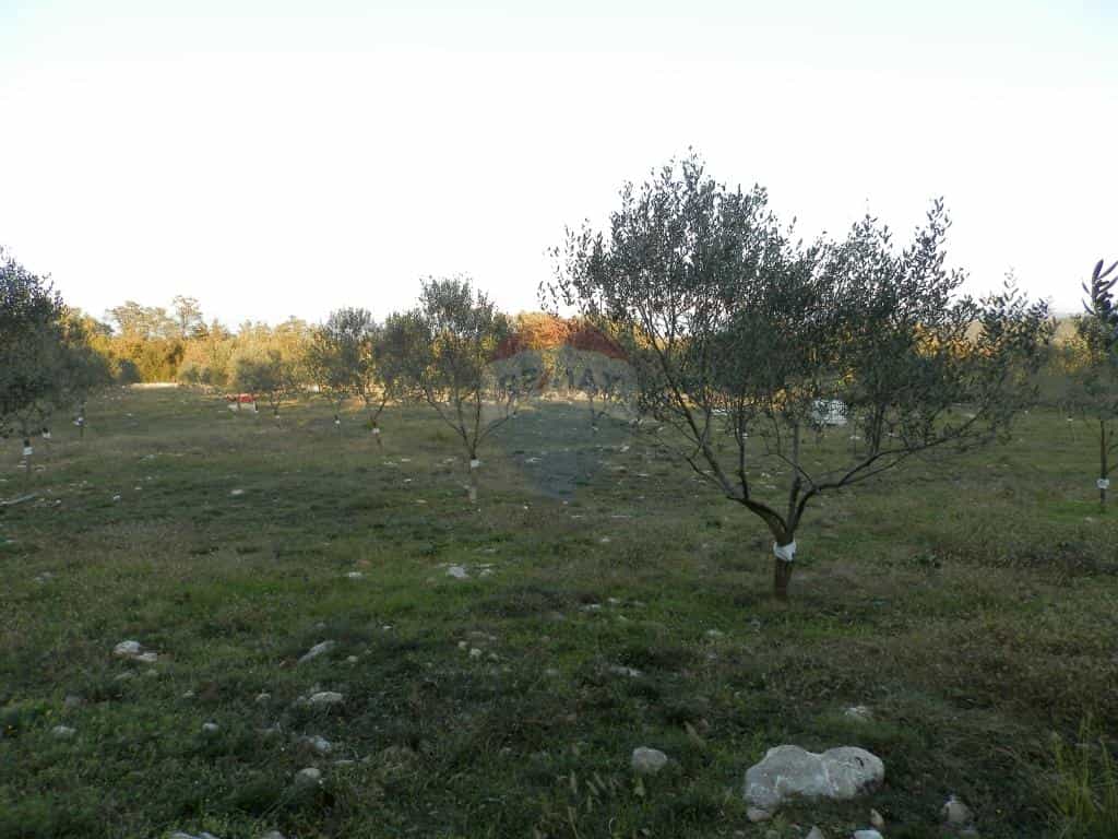 Tanah dalam Krk, Primorsko-Goranska Zupanija 12037243