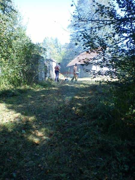 房子 在 Ponikve, Karlovac County 12037486