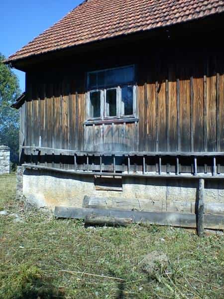 casa no Bosiljevo, Karlovacka Zupanija 12037486