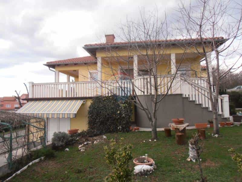 Dom w Marčelji, Primorsko-goranska županija 12037509