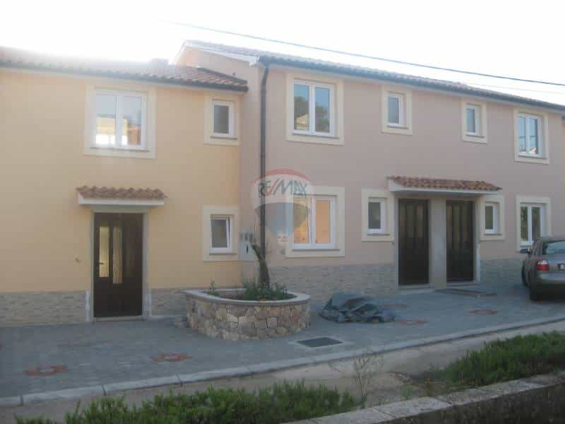 House in Malinska, Primorsko-Goranska Zupanija 12037510