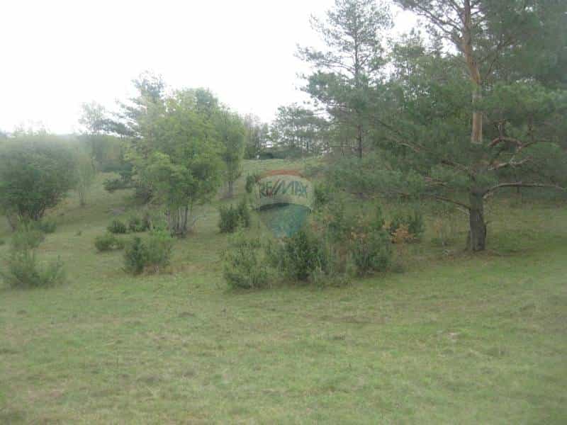 Terre dans Klana, Primorsko-Goranska Zupanija 12037557