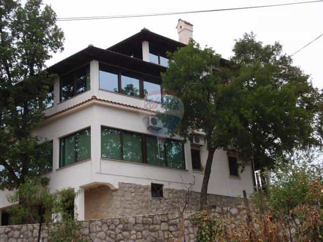 House in Kastav, Primorsko-Goranska Zupanija 12037571