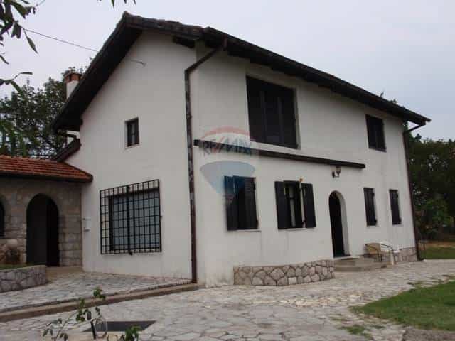 rumah dalam Kastav, Primorsko-Goranska Zupanija 12037571