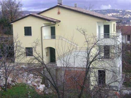 casa en Opatija, Primorsko-Goranska Županija 12037664
