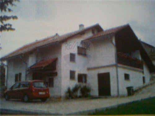Rumah di Fuzine, Primorsko-Goranska Zupanija 12037691