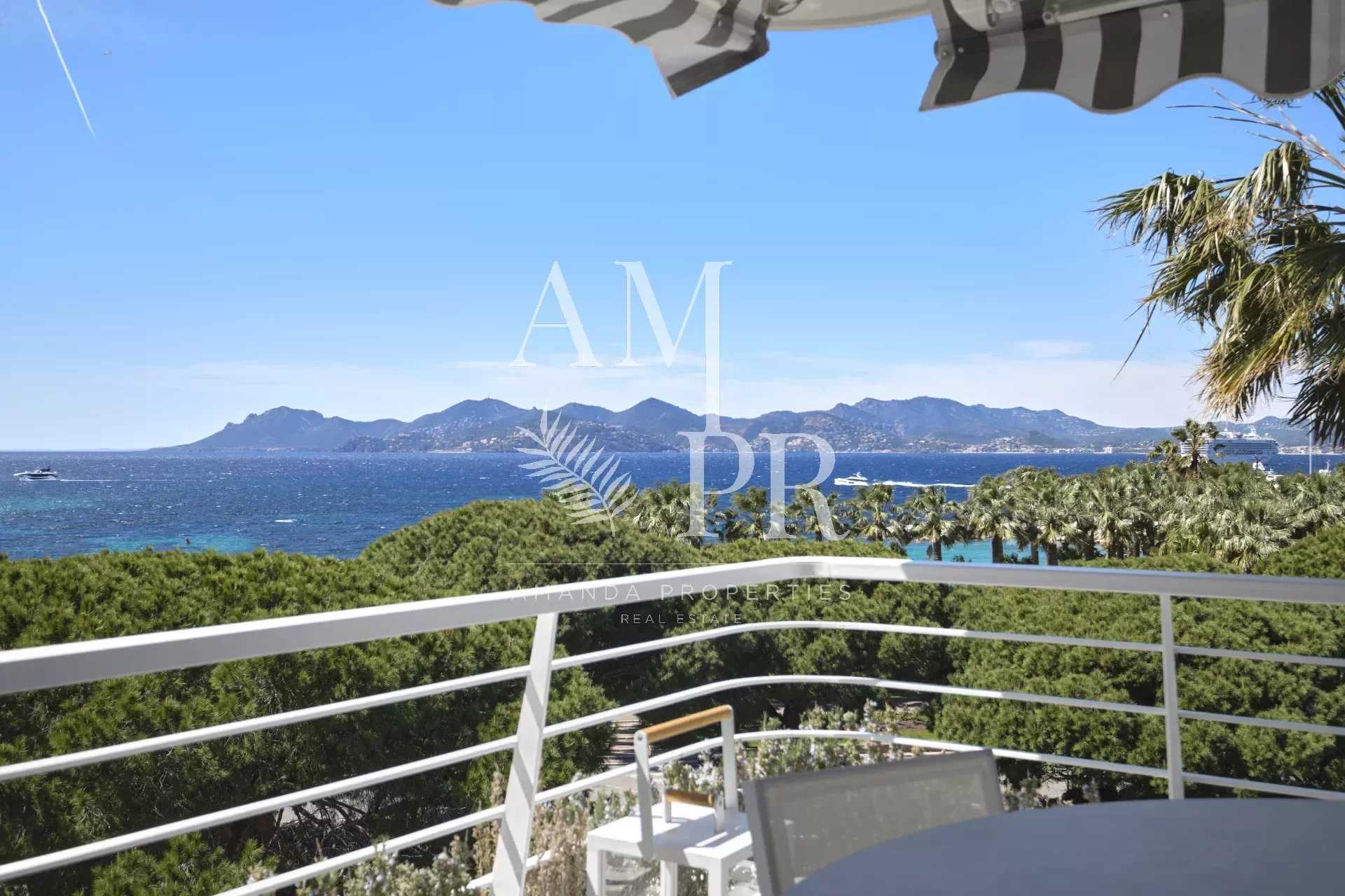 Condominio nel Cannes, Provenza-Alpi-Costa Azzurra 12038092