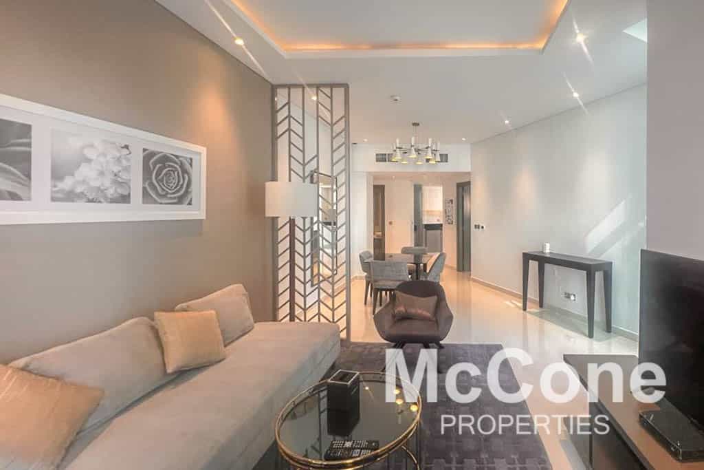 Condominium in Dubai, Dubayy 12038104