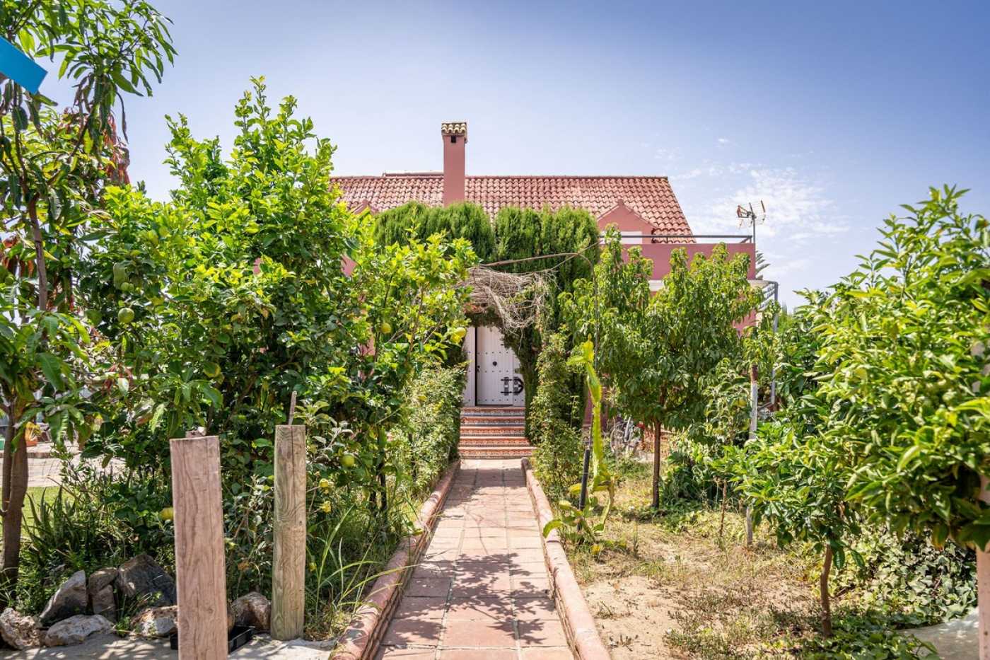 بيت في Manilva, Andalusia 12038453