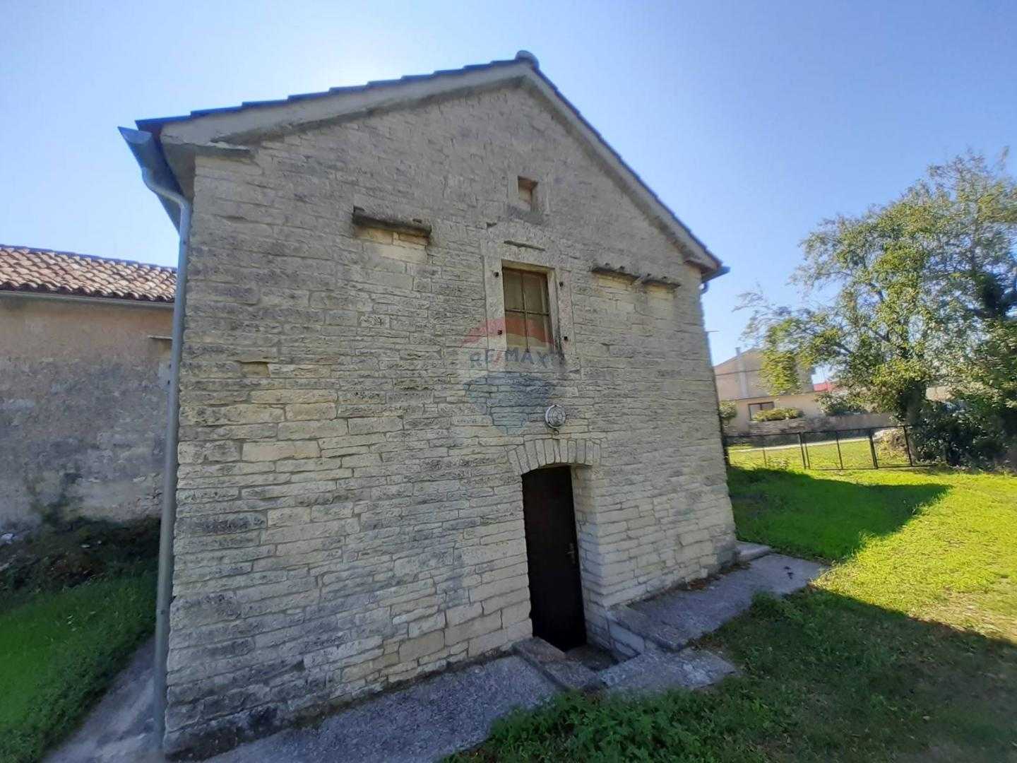Dom w Sveti Petar u Šumi, Istarska županija 12038462