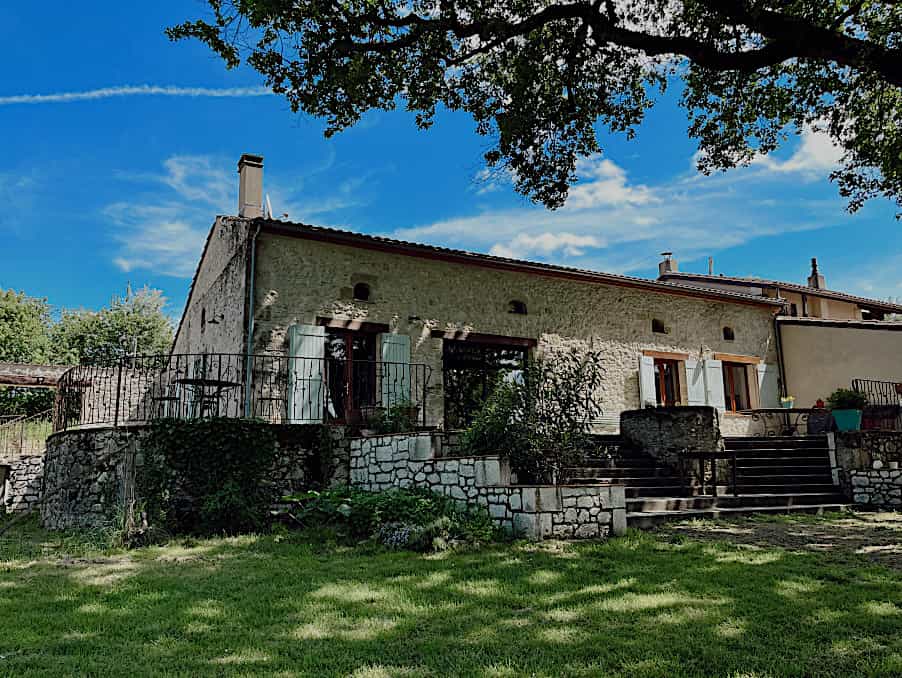 House in Mauvezin-sur-Gupie, Nouvelle-Aquitaine 12039543