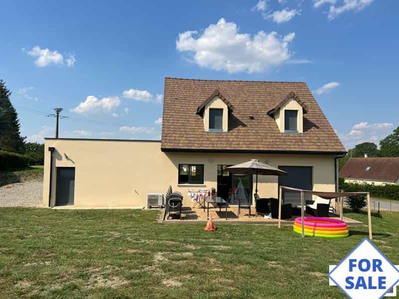 House in Coulimer, Normandie 12039731