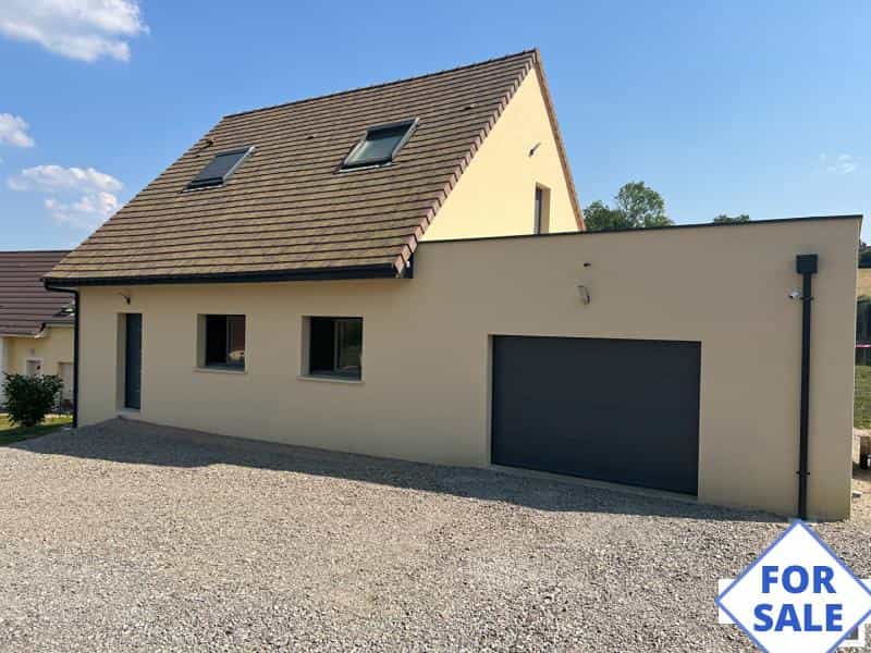 House in Coulimer, Normandie 12039731