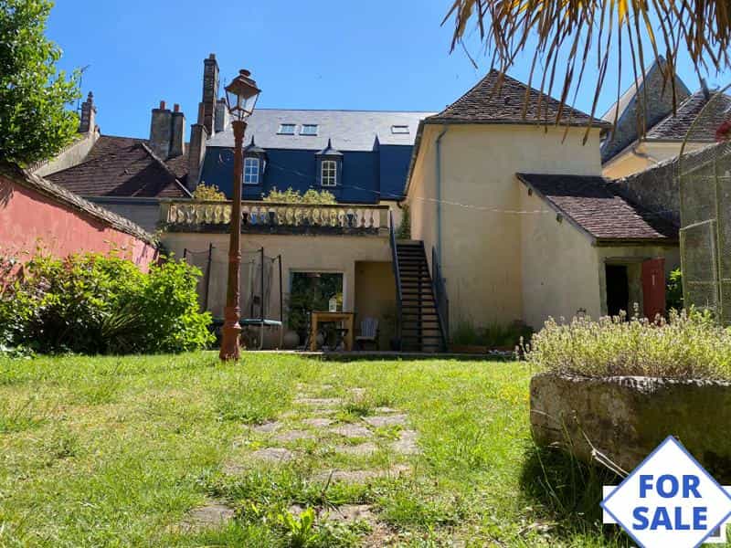 Rumah di Saint-Martin-du-Vieux-Belleme, Normandie 12039749