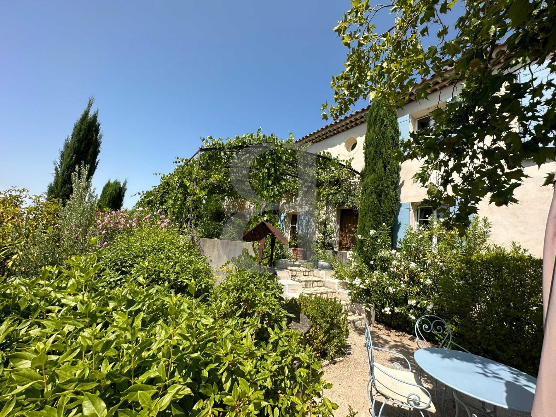 Lain di Vaison-la-Romaine, Provence-Alpes-Cote d'Azur 12040130