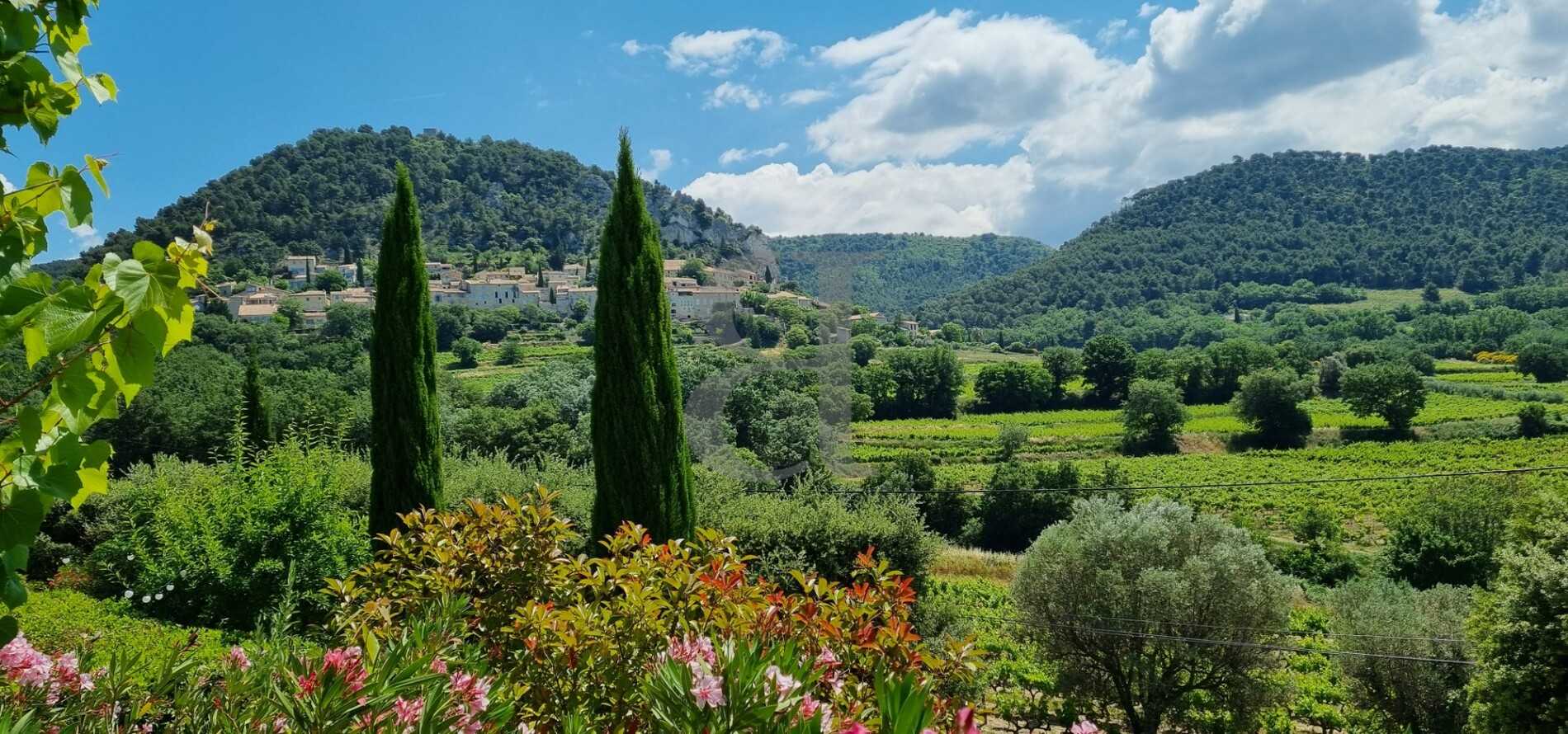 Muu sisään Vaison-la-Romaine, Provence-Alpes-Cote d'Azur 12040130