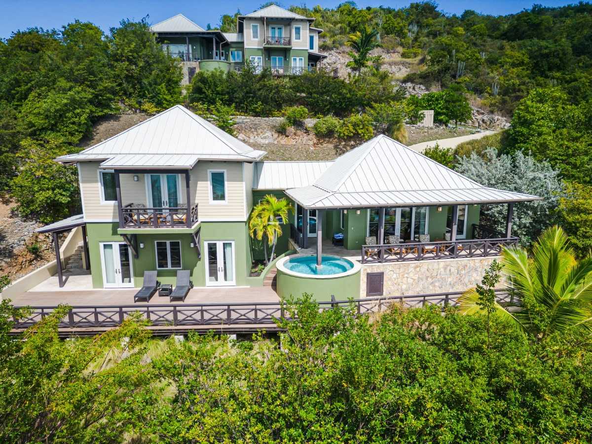 House in Coral Bay, Virgin Islands 12040185