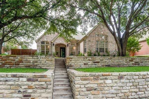 House in Murphy, Texas 12040841